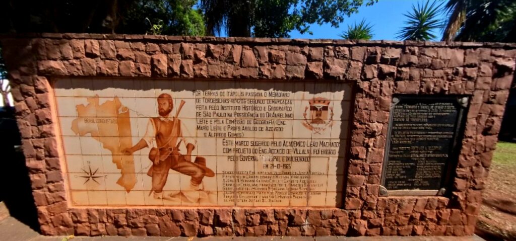 monumento tratado de tordesilhas